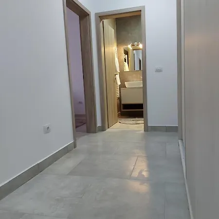 Apartament Roland 1 * Brasov